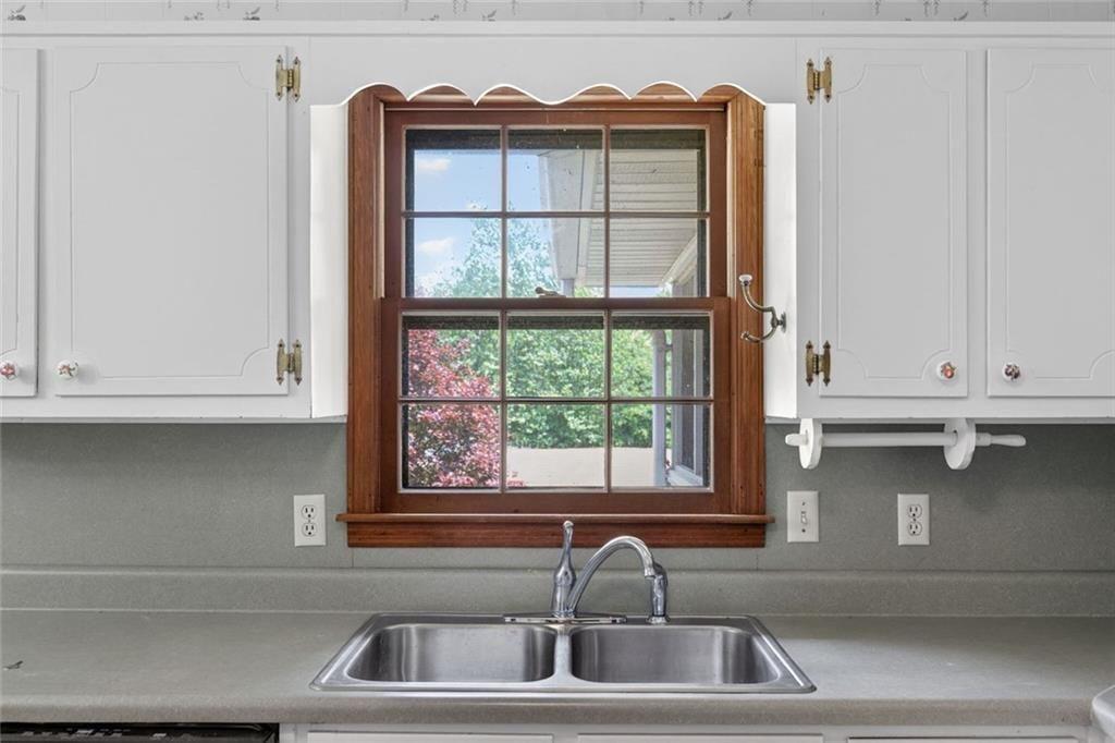 3982 Pool Road Property Photo 12
