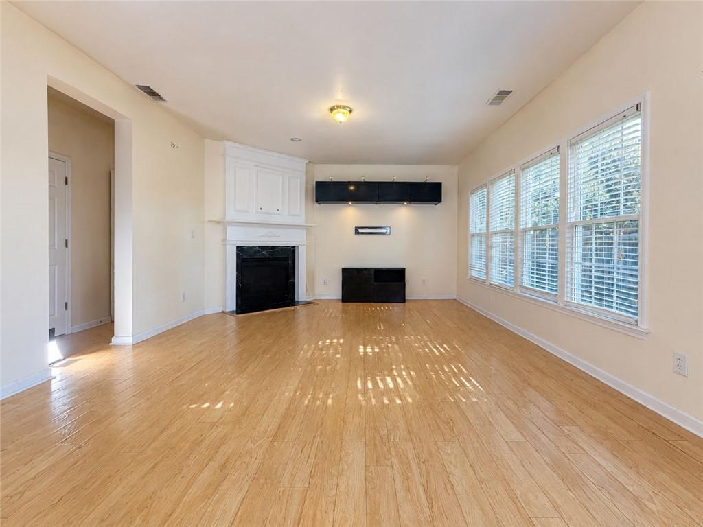 2835 Niblick Way Property Photo 7