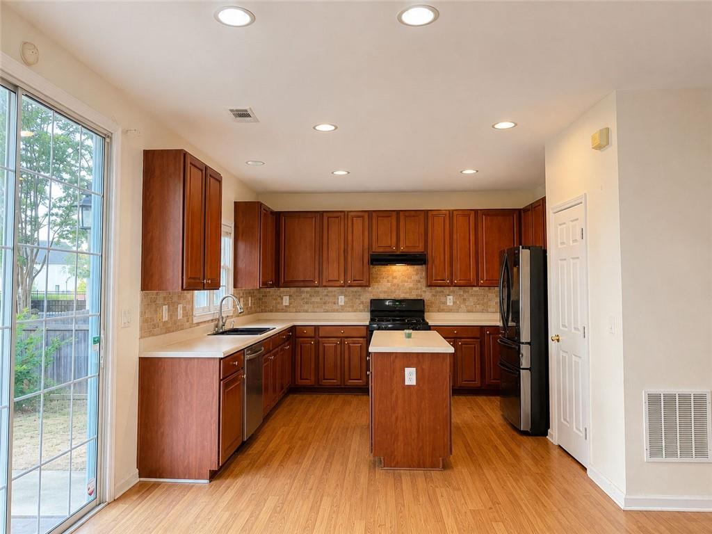 2835 Niblick Way Property Photo 8