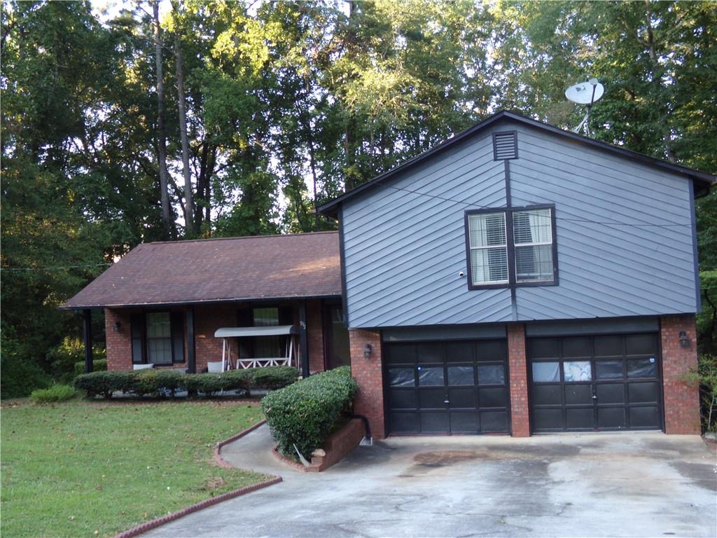5792 Windermere Court Property Photo 1
