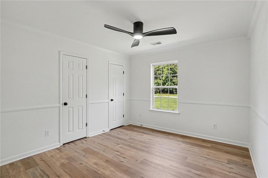305 Veal Road Property Photo 16