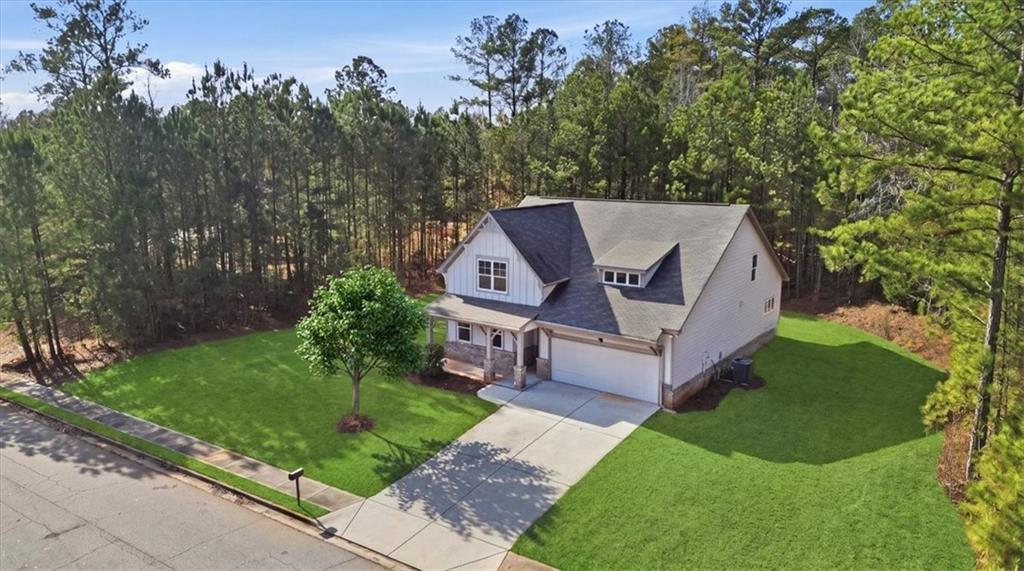 140 Stewart Glen Drive Property Photo 1