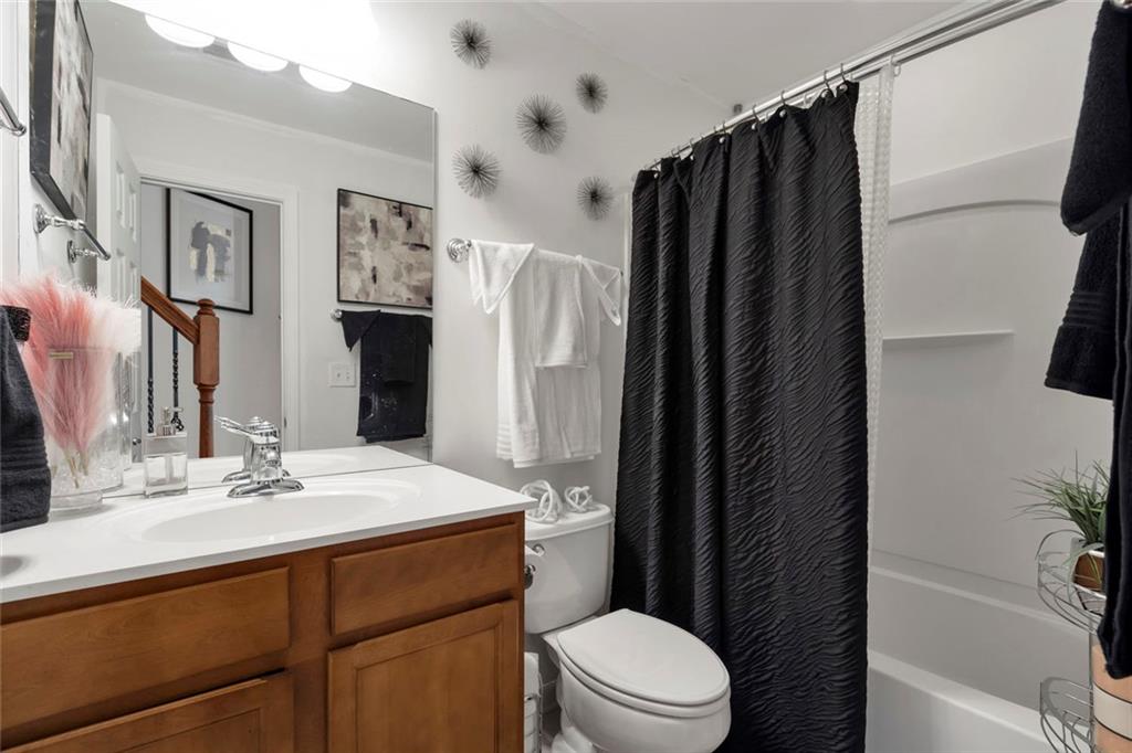 3010 Deerborne Court Sw Property Photo 28