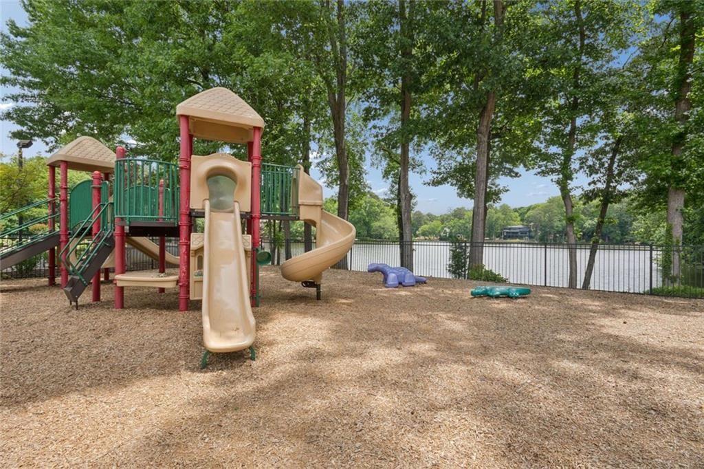 1514 Ragley Hall Road Ne Property Photo 74