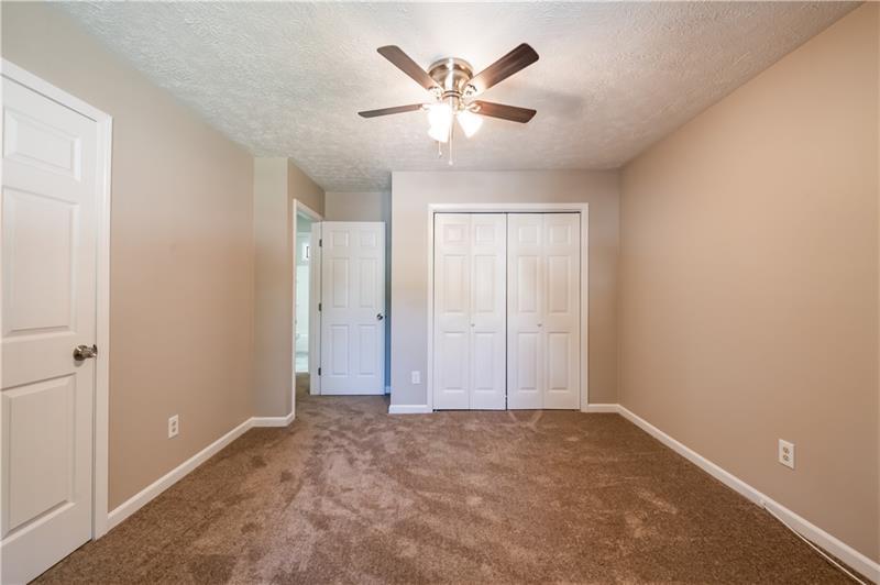 998 Ascot Court Property Photo 38