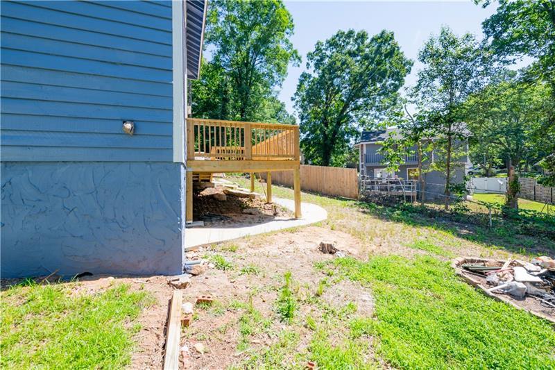 998 Ascot Court Property Photo 47