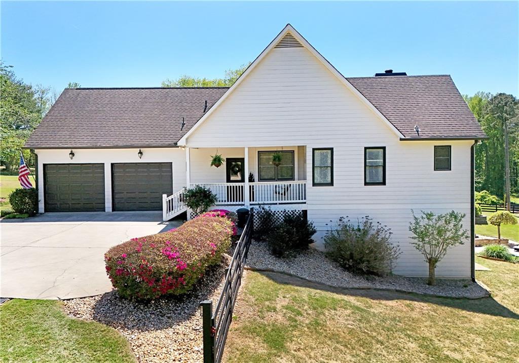 204 Lynn Lane Property Photo 11