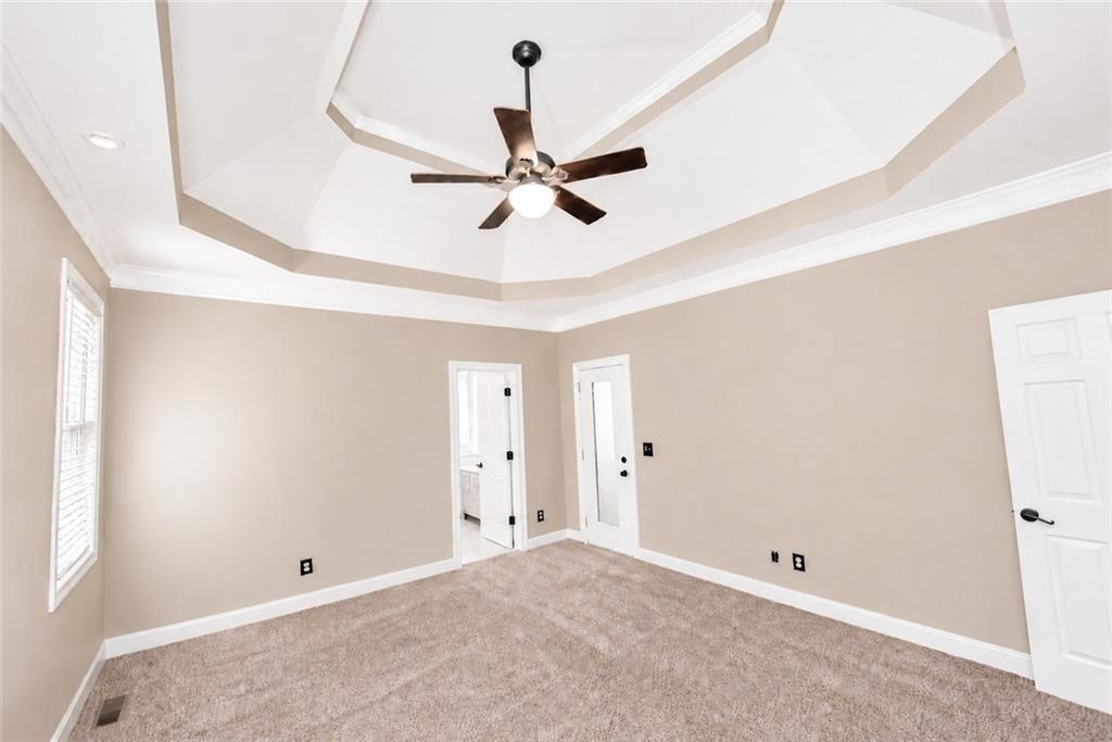 204 Lynn Lane Property Photo 39