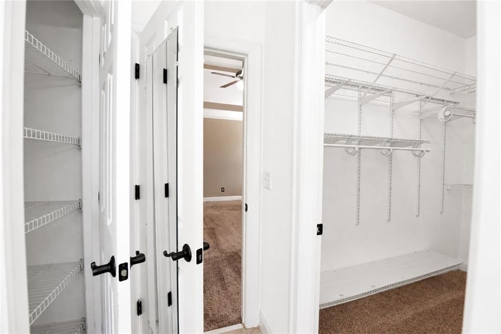 204 Lynn Lane Property Photo 44