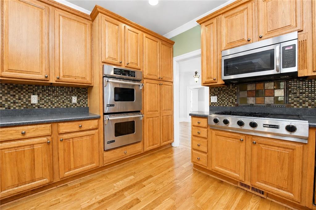 204 Lynn Lane Property Photo 46