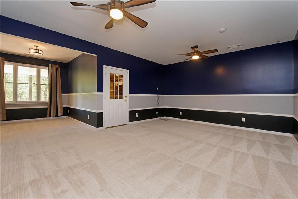 204 Lynn Lane Property Photo 79