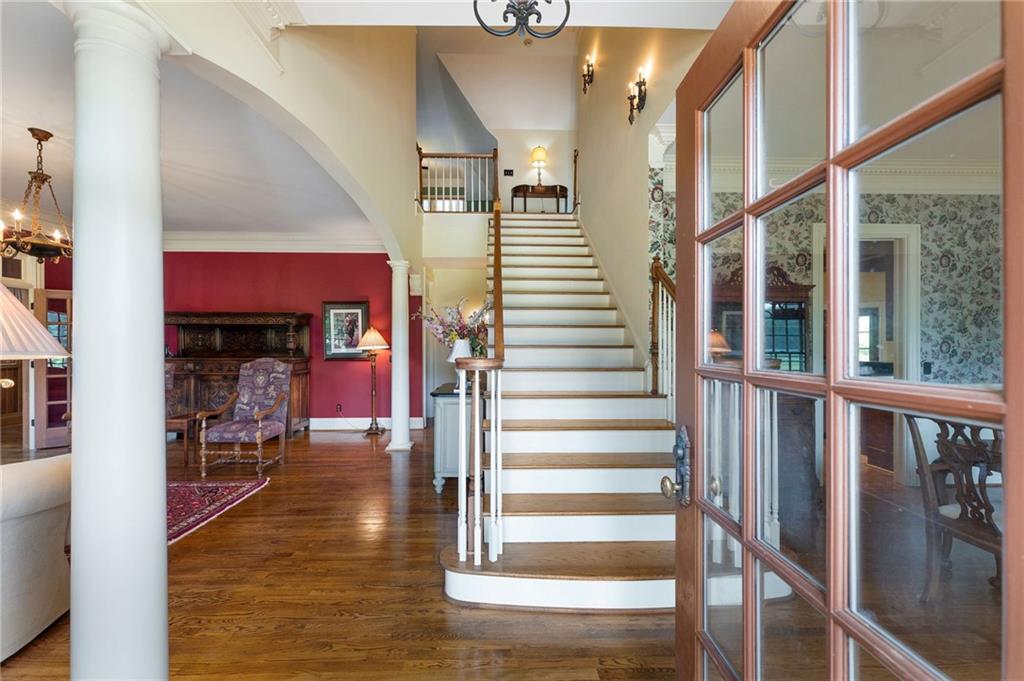 75 Rivercreek Crossing Property Photo 10