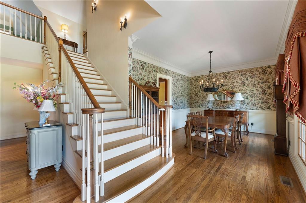75 Rivercreek Crossing Property Photo 11
