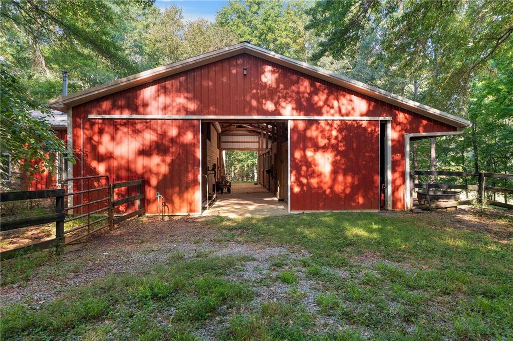 75 Rivercreek Crossing Property Photo 52