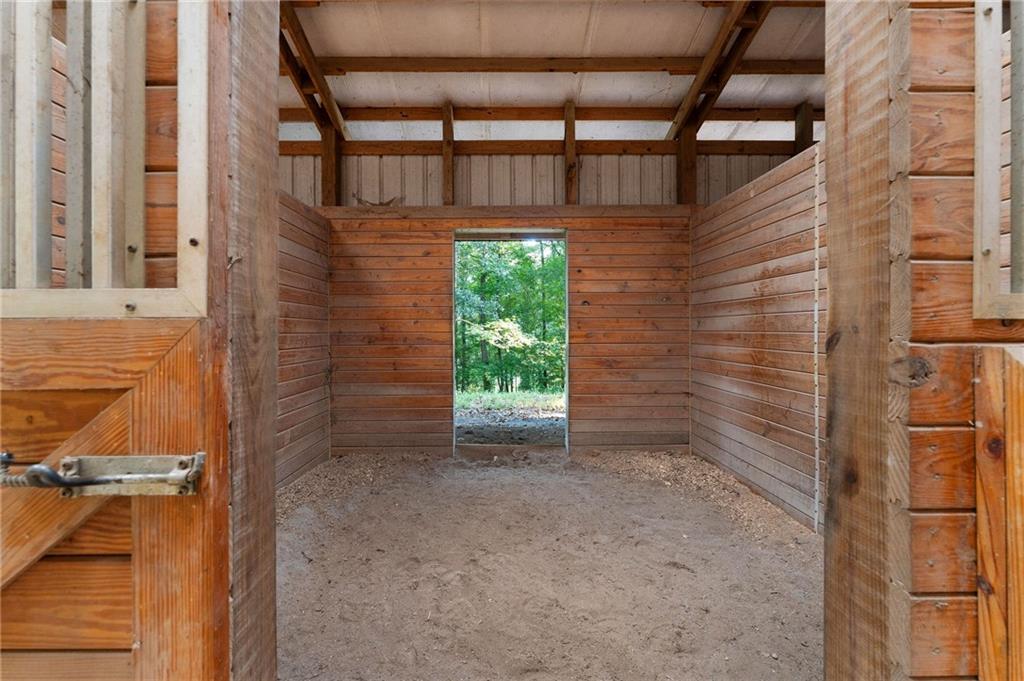75 Rivercreek Crossing Property Photo 55