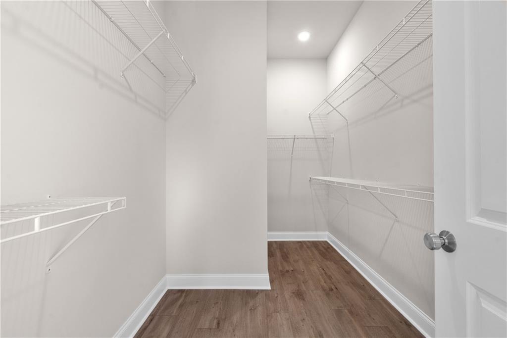 563 Sawnee Village Boulevard Property Photo 18