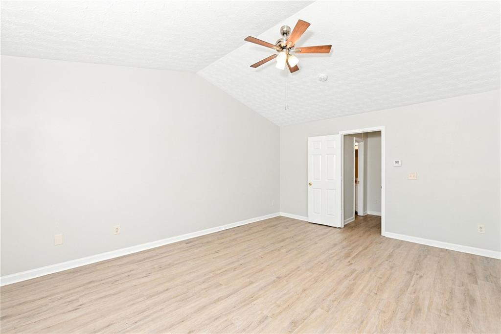 5604 Windfall Lane Property Photo 7