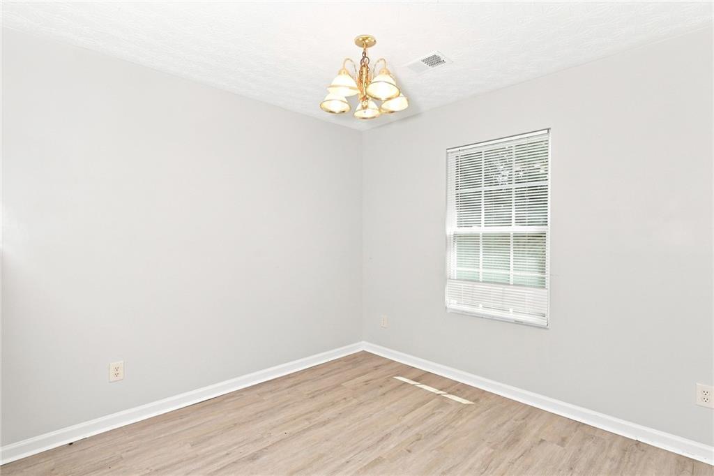 5604 Windfall Lane Property Photo 9