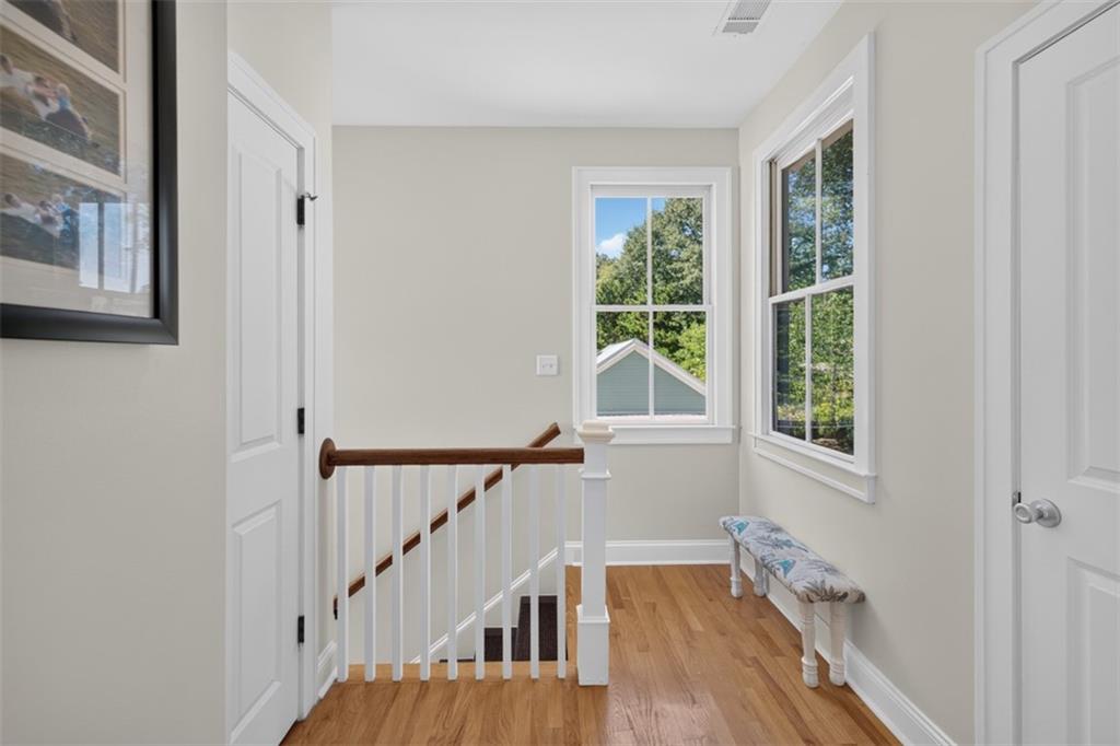 190 Elm Street Property Photo 18