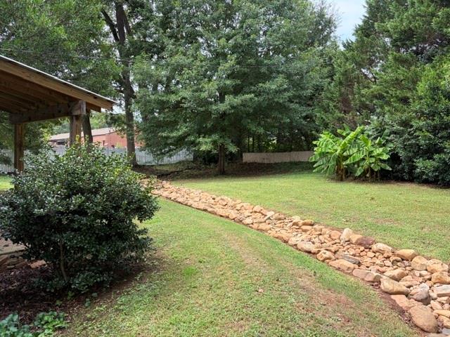 190 Elm Street Property Photo 27
