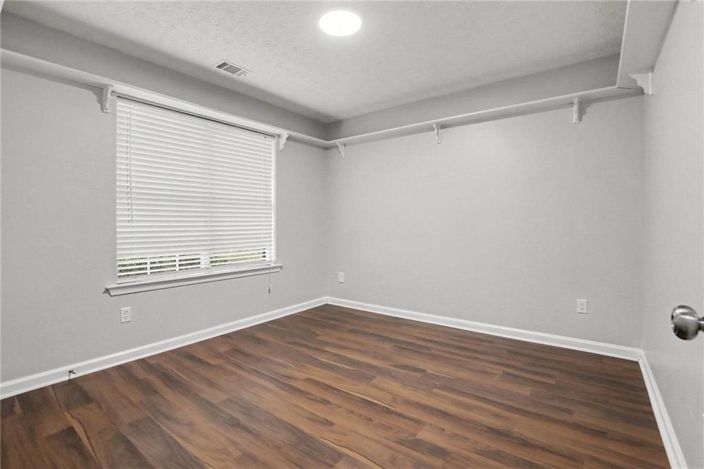250 Dillion Drive Property Photo 24