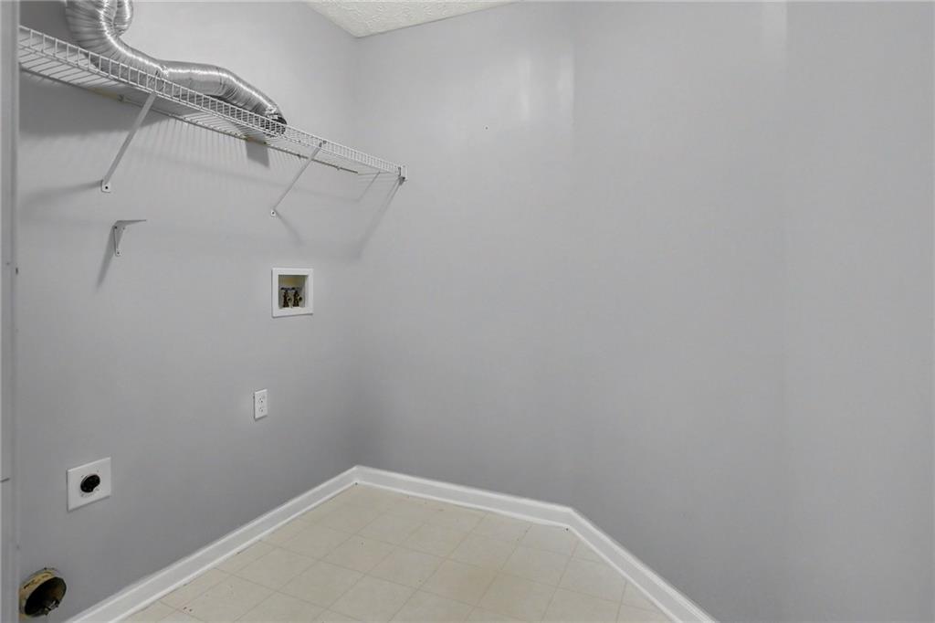 250 Dillion Drive Property Photo 27