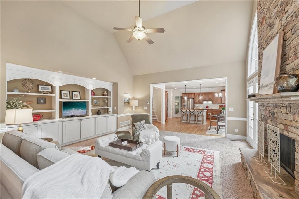 5310 Hedgewick Way Property Photo 18