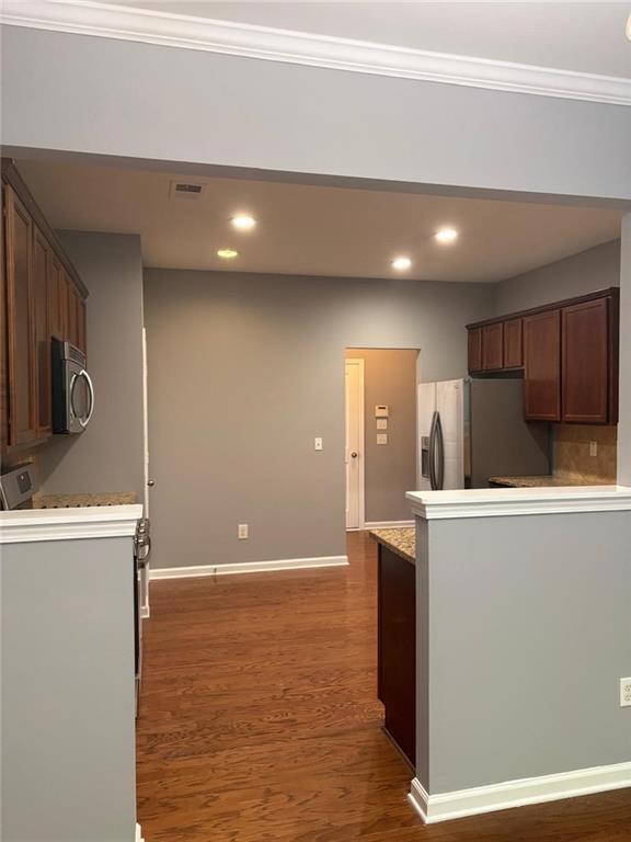 1575 Faircrest Lane Property Photo 10
