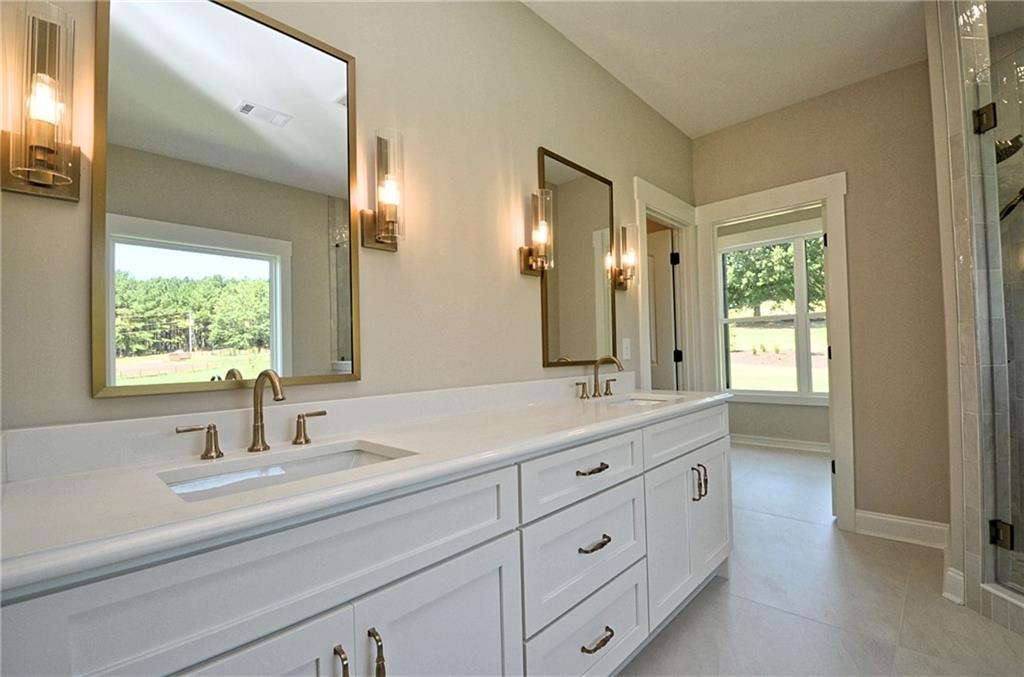 810 North Hampton Way Property Photo 32