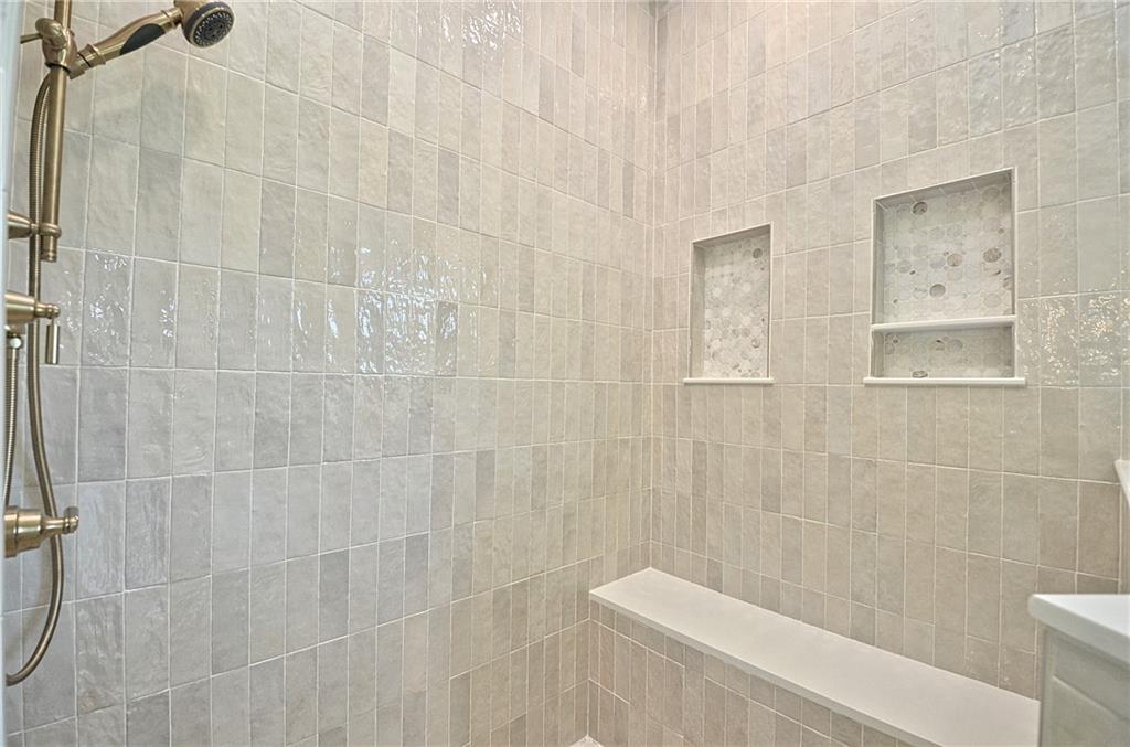 810 North Hampton Way Property Photo 35