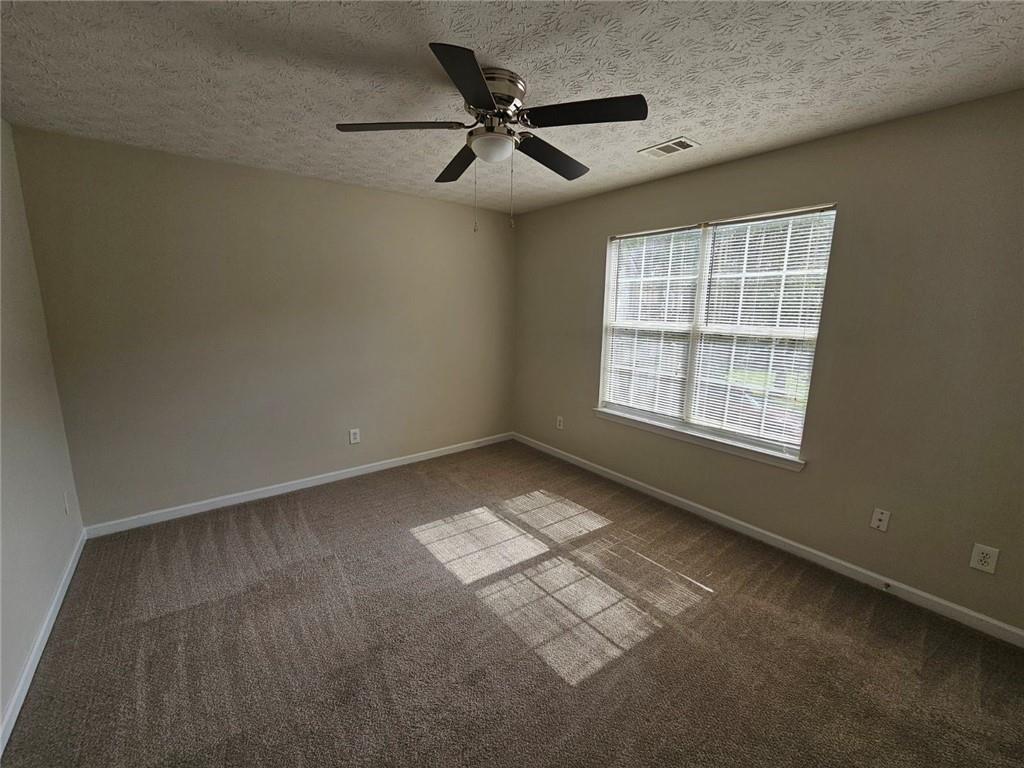 4493 Bridle Ridge Way Property Photo 7