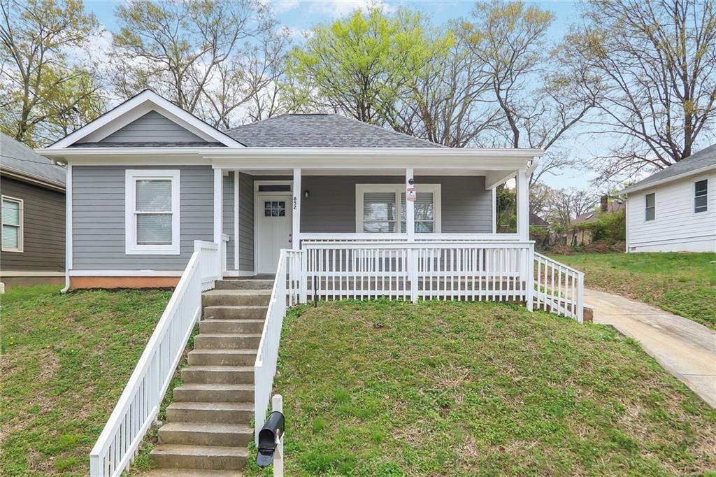 652 Hugh Street Sw Property Photo 1