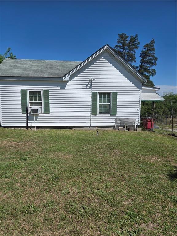 884 Cowan Property Photo 9