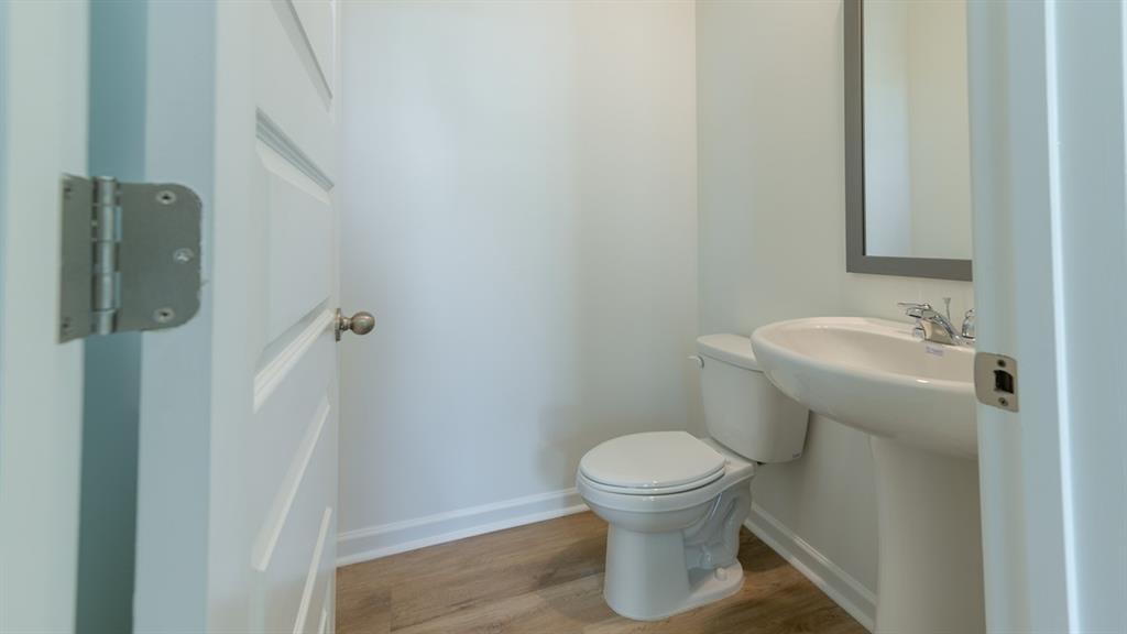 306 Laurel Lane Unit 2004 Property Photo 9