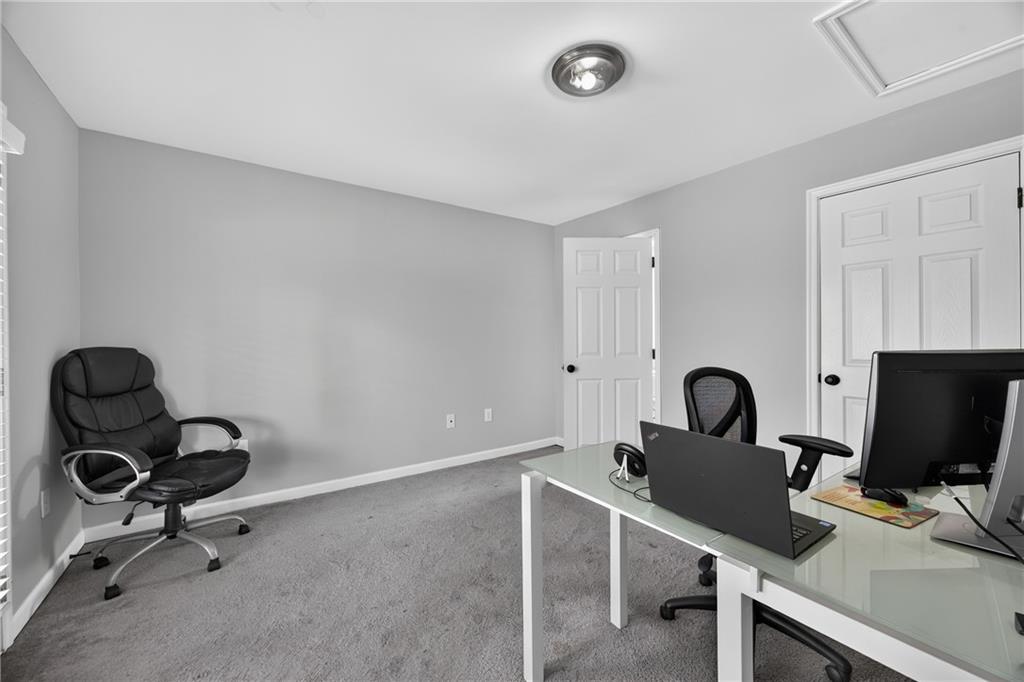 108 Kiram Terrace Sw Property Photo 14