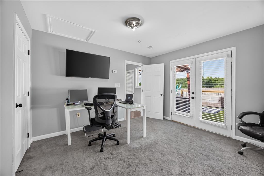 108 Kiram Terrace Sw Property Photo 16