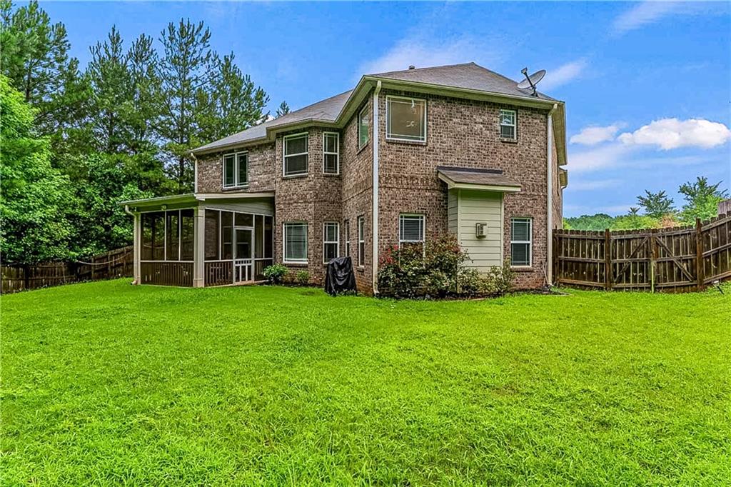 225 Tapestry Drive Property Photo 32