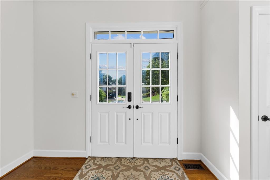 10245 Groomsbridge Road Property Photo 8