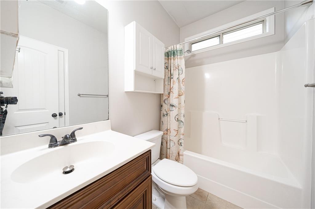 5543 Leaf Ridge Lane Property Photo 12