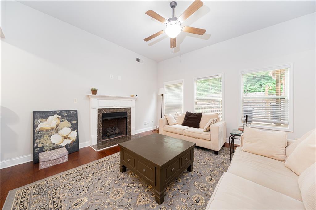 5543 Leaf Ridge Lane Property Photo 13