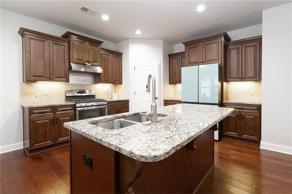 5543 Leaf Ridge Lane Property Photo 16