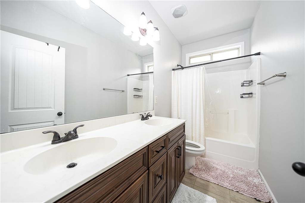 5543 Leaf Ridge Lane Property Photo 38