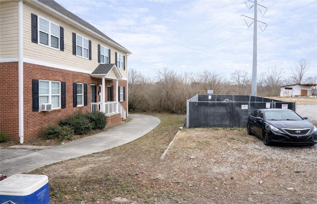 308 Anderson Avenue Nw Property Photo 2