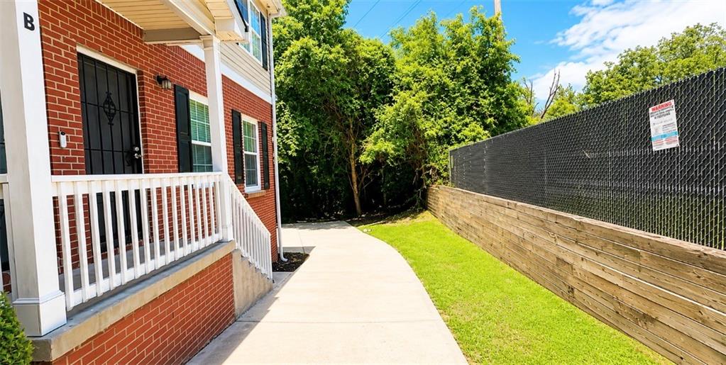 308 Anderson Avenue Nw Property Photo 4