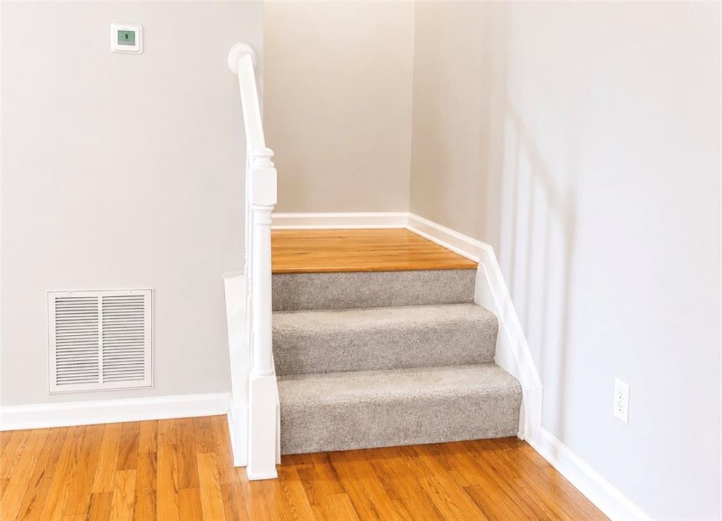 308 Anderson Avenue Nw Property Photo 10