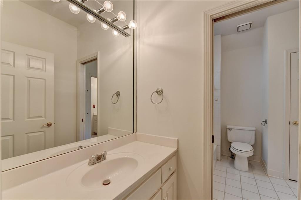 7735 Little Aston Way Property Photo 49