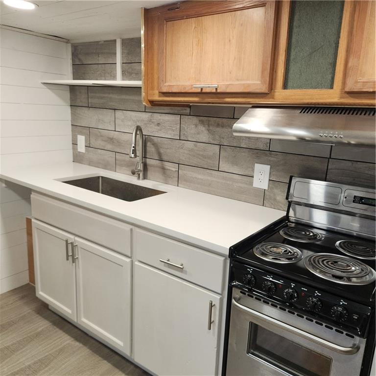 215 Harwell Road Nw Property Photo 1