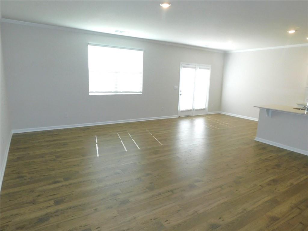2514 Acacia Walk Property Photo 4