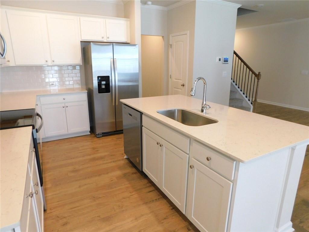 2514 Acacia Walk Property Photo 6