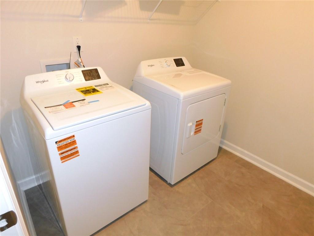 2514 Acacia Walk Property Photo 12